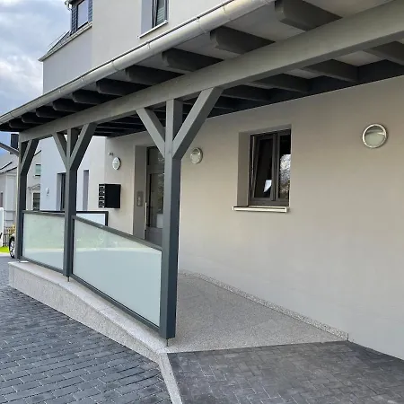 Kaiserlich Schlafen In Der Alten Post Oelsnitz (Erzgebirge)