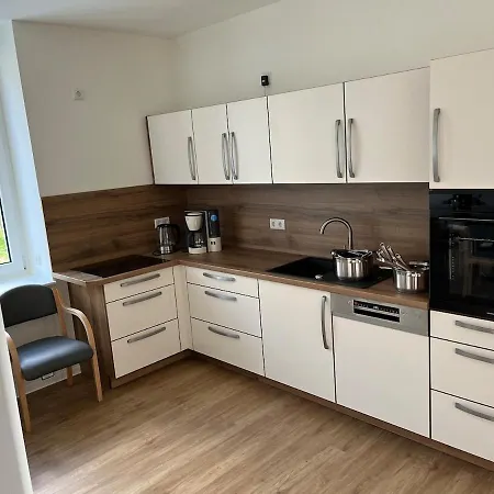 Apartment Kaiserlich Schlafen In Der Alten Post