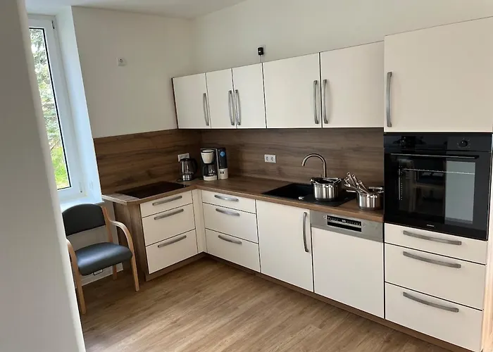 Apartamento Kaiserlich Schlafen In Der Alten Post